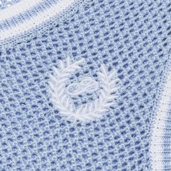 PINK Victoria’s Secret Light Blue Women’s Cambridge Preppy School Knit Vest M - Picture 4 of 10